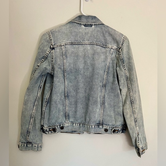 GAP Classic Stone Washed Blue Denim Jacket - Picture 4 of 4